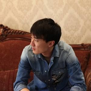 Meet your Posher, Louis